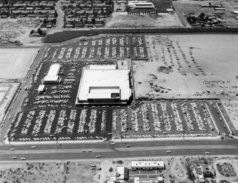 New Multifamily Could Fill Vacant Tucson Sears Lot