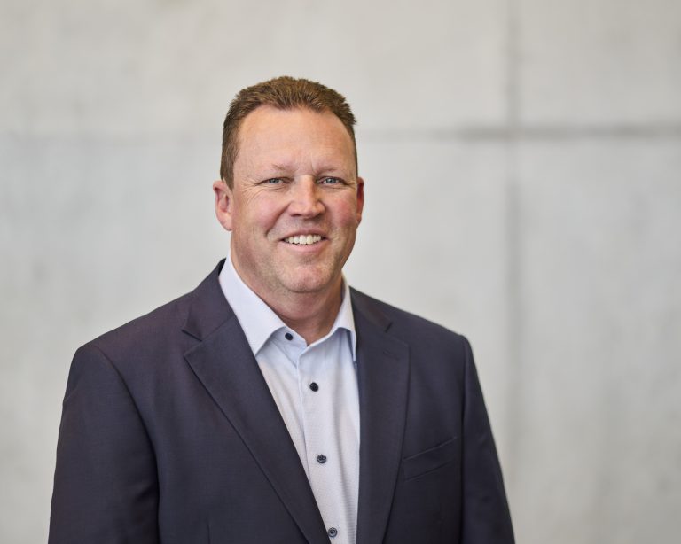 Industry Professionals 10-07-25